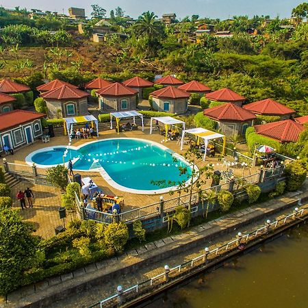 La Vallee De Bana Luaran gambar
