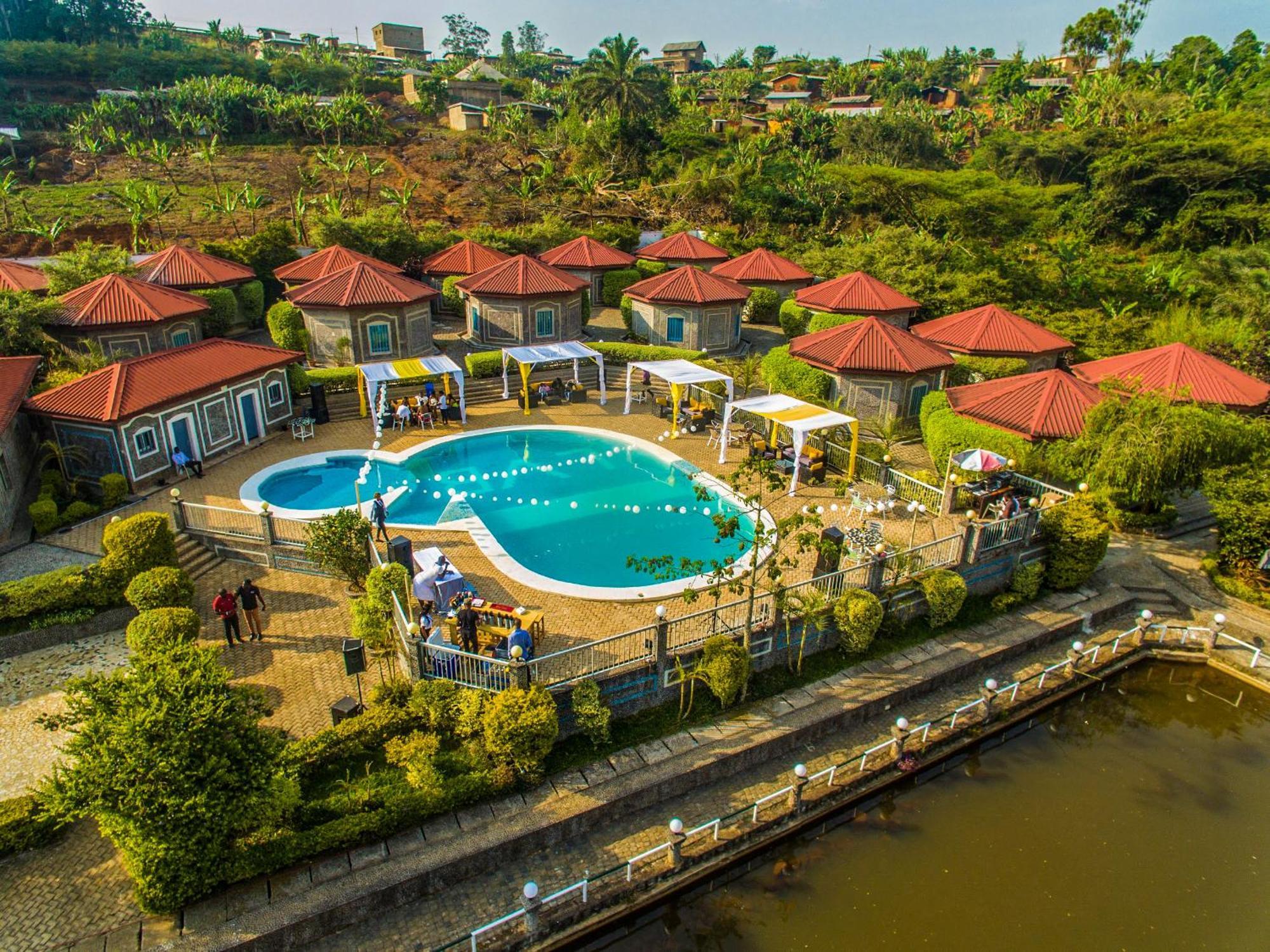 La Vallee De Bana Luaran gambar